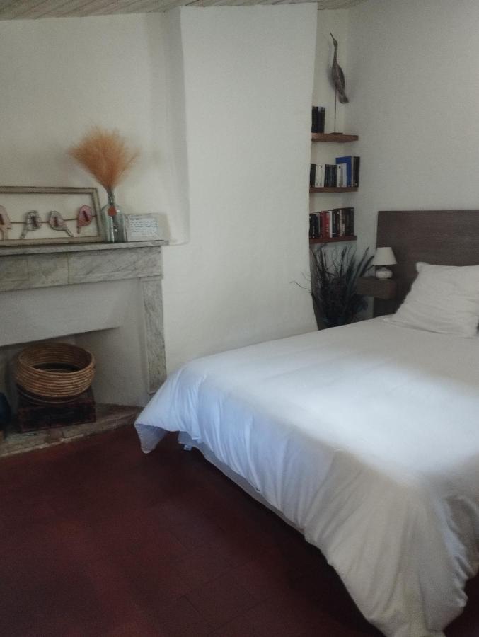 Chez Les Filles Bed & Breakfast Dions Dış mekan fotoğraf